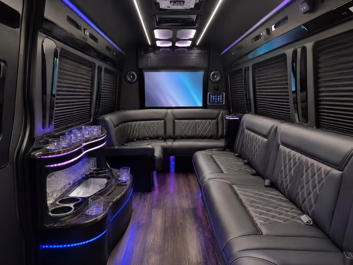 bus rental options for santa fe trips