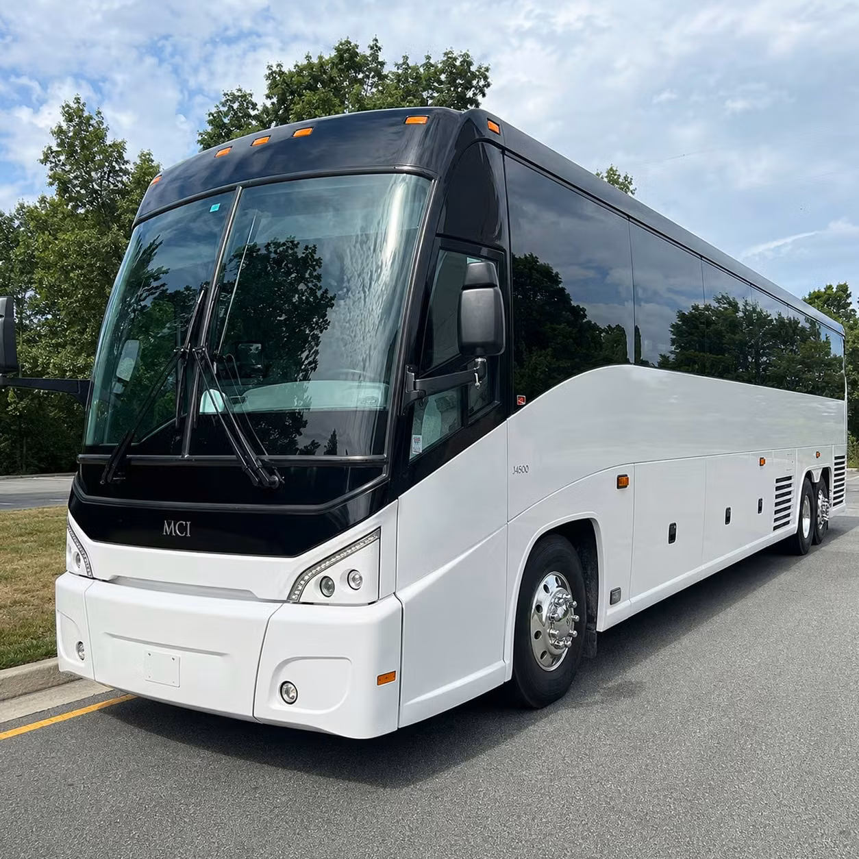 charter bus transfers to santa fe s top hotels and resorts from the airport