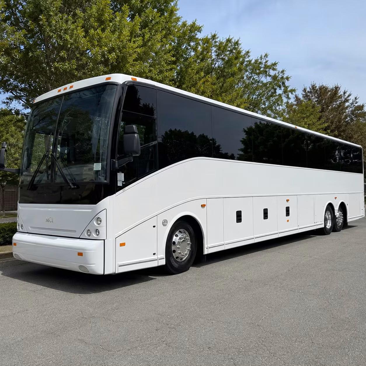 corporate shuttles for santa fe s tech arts and healthcare employers