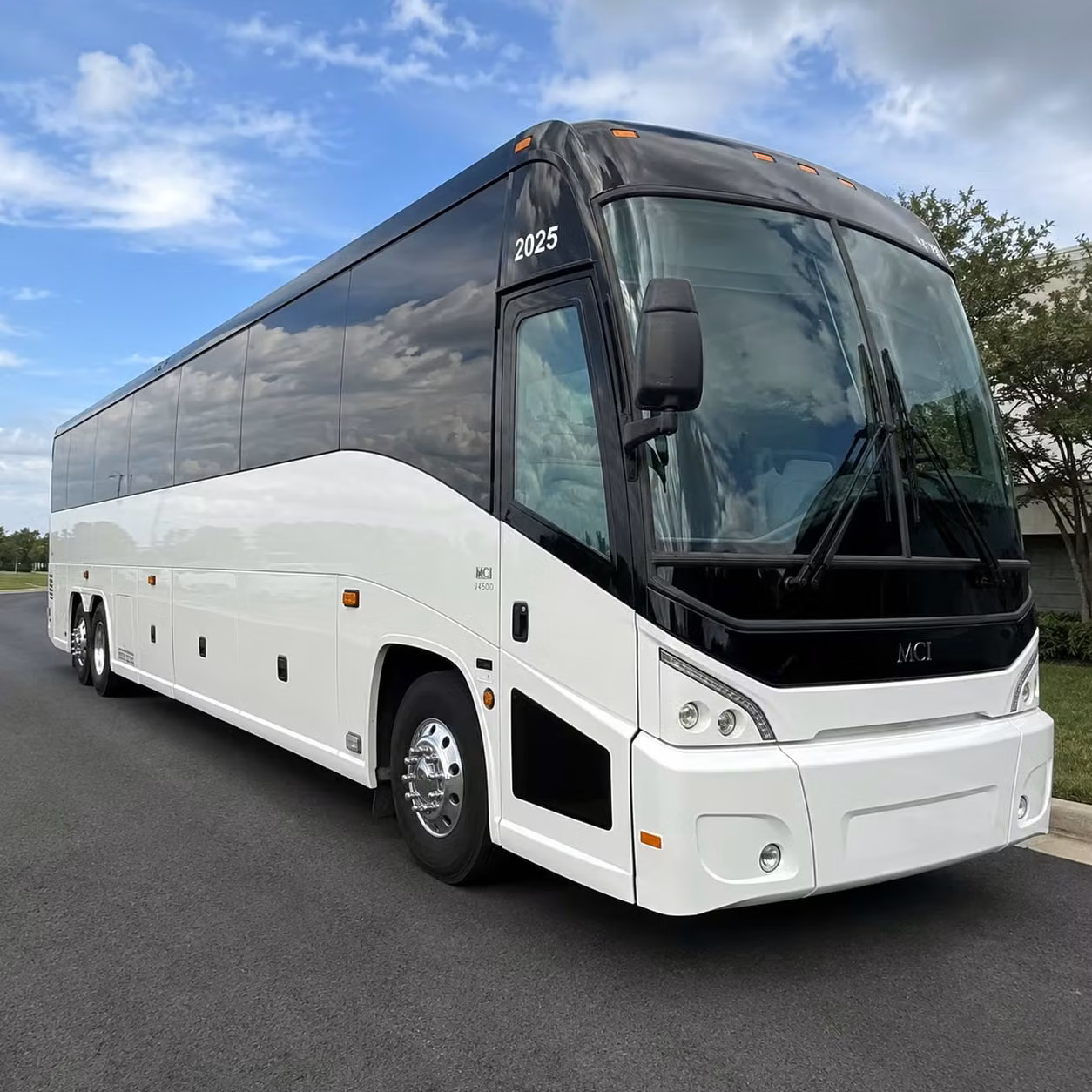 employee shuttle services for santa fe s growing business community